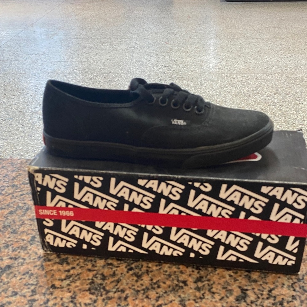 Vans - women Authentic Lo Pro shoes